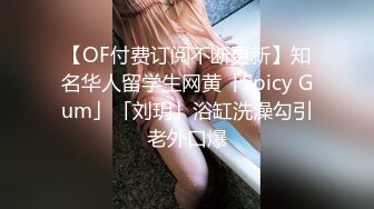 【新片速遞】   单亲妈妈和儿子乱伦啪啪，全程露脸讲述混乱人生，给骚儿子口交乳交无套抽插要内射完，带着精液去约02年小哥