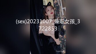 【家庭摄像头】真实光头父亲和回娘家的女儿乱伦 和老婆操6V (2)