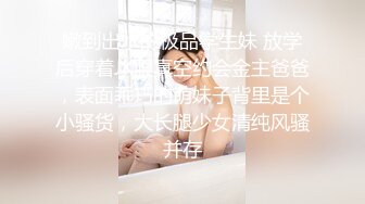 2024.10.19，【安防精品】，中年人妻，穿戴黑丝白色高跟长靴，尽显女王气质，被大哥操到神经错乱